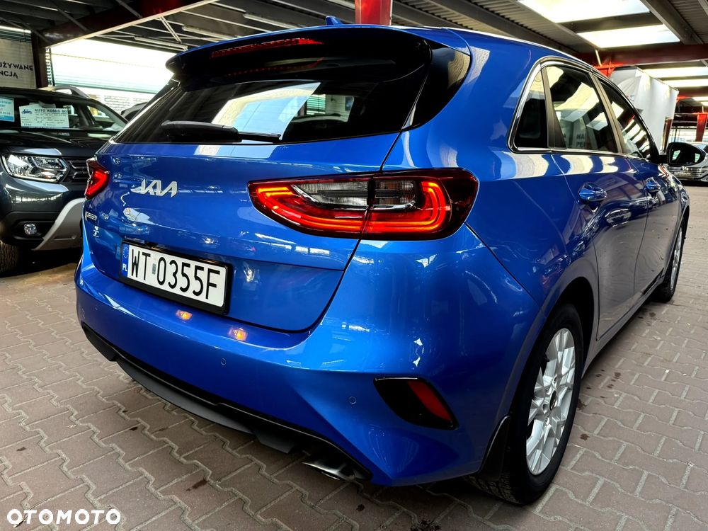 Kia Ceed 1.5 T-GDI M - 9