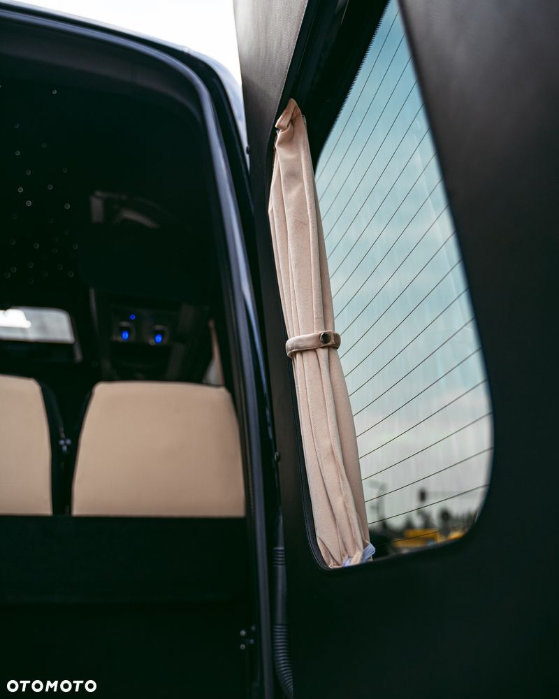 Mercedes-Benz Sprinter 519 - 10