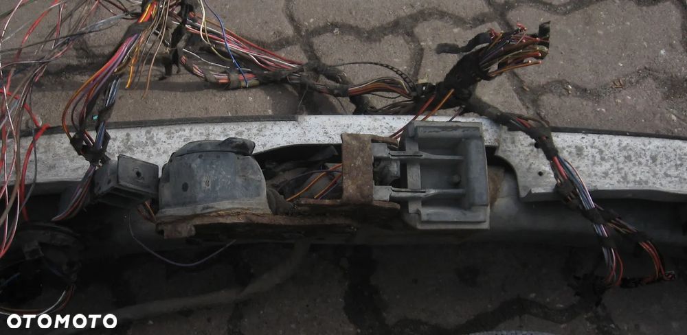 kula zaczep hak AUDI A4 B6 sedan moduł - 6