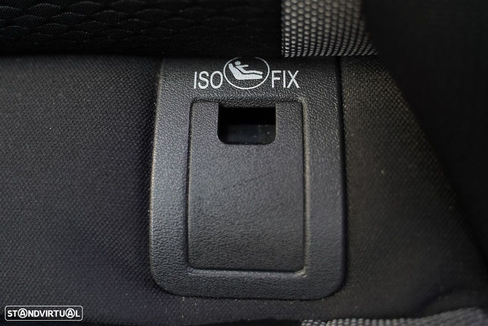 Nissan Qashqai 1.5 dCi N-Connecta 18 - 13