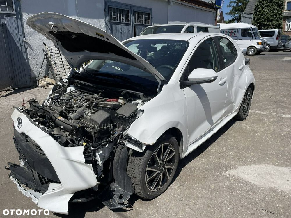 Toyota Yaris - 13