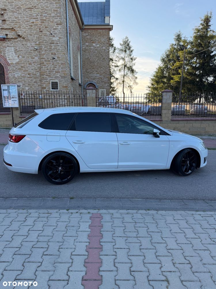 Seat Leon 2.0 TDI DPF Start&Stop DSG FR - 18