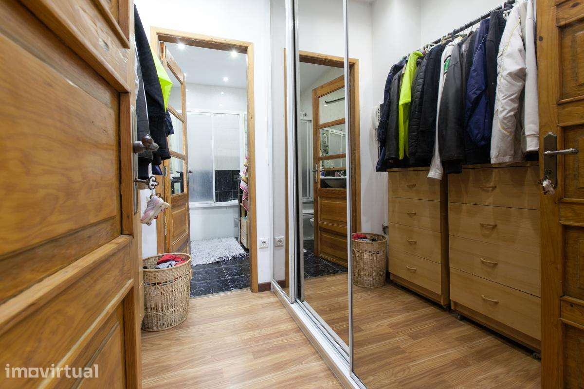 Quarto - localizado em Campanhã Porto - Grande imagem: 5/13