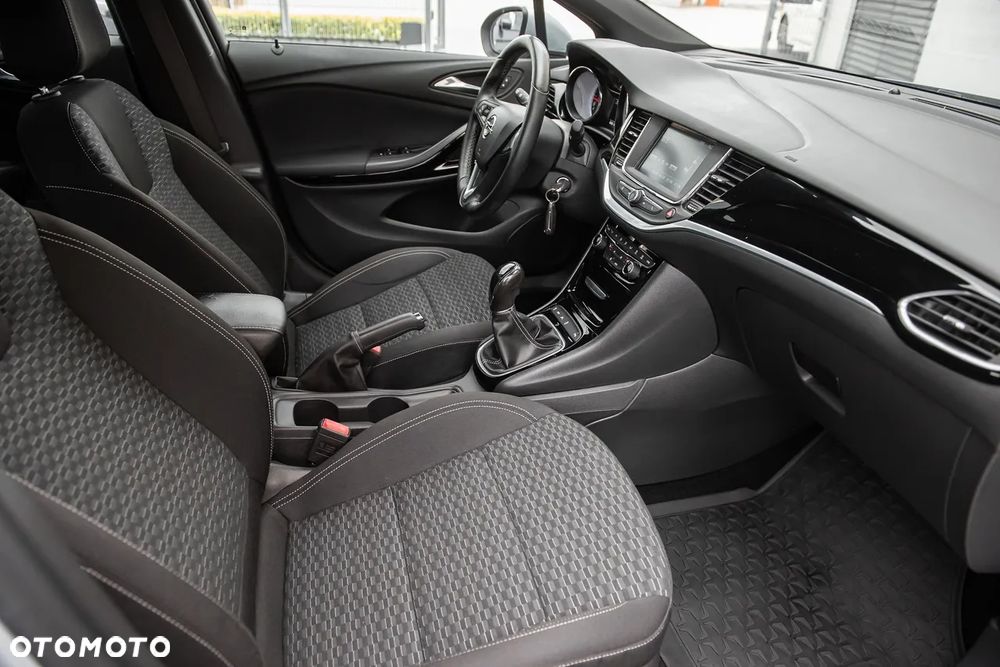Opel Astra - 30