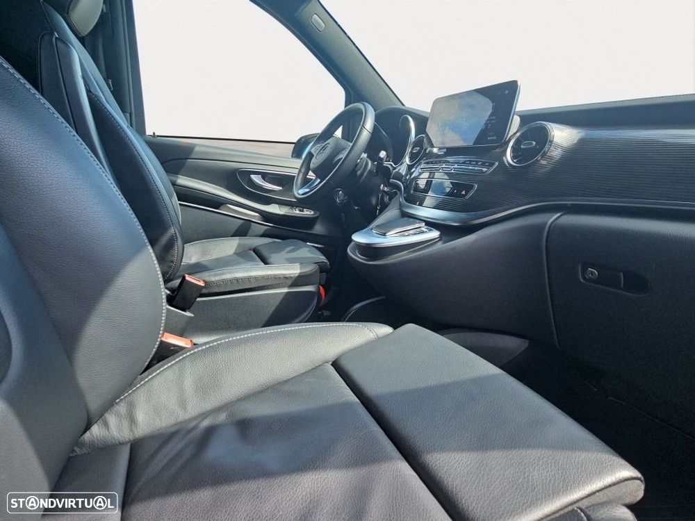 Mercedes-Benz V 300 d Longo Avantgarde - 14