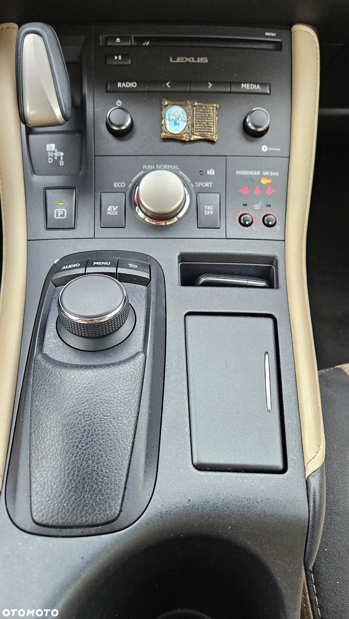 Lexus CT 200h Prestige - 26