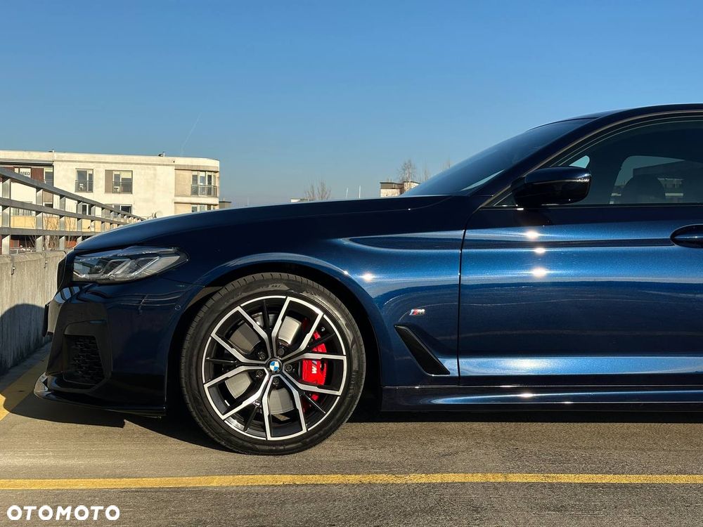BMW Seria 5 530d M Sport Edition - 8