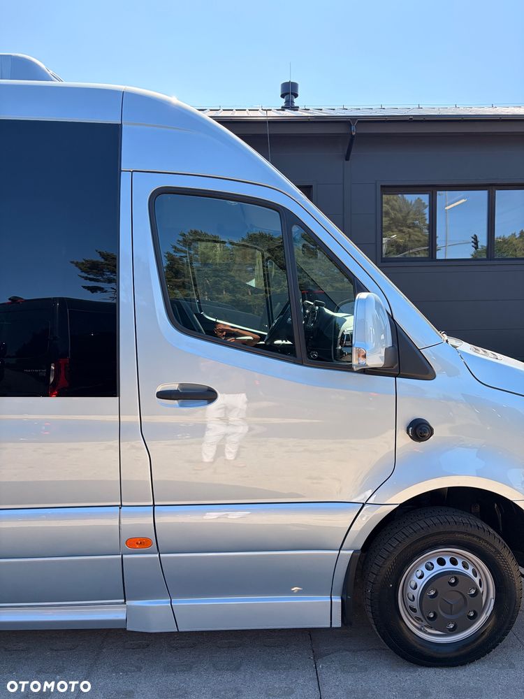 Mercedes-Benz Sprinter 519 - 13