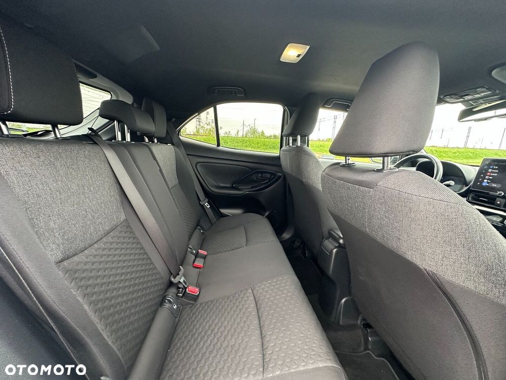 Toyota Yaris Cross Hybrid 1.5 Style - 14