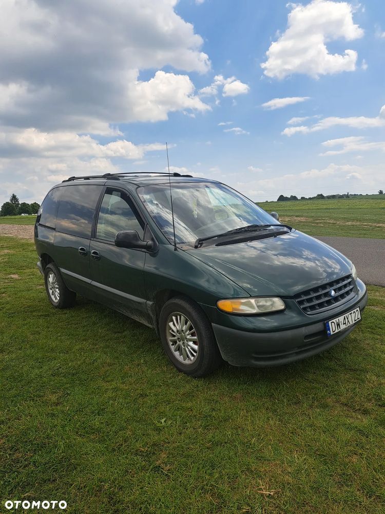Plymouth Voyager 3.3 SE - 2