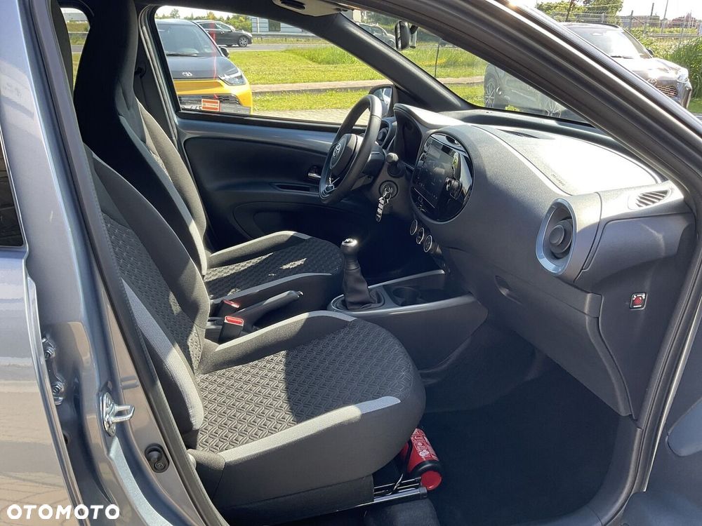 Toyota Aygo X - 9