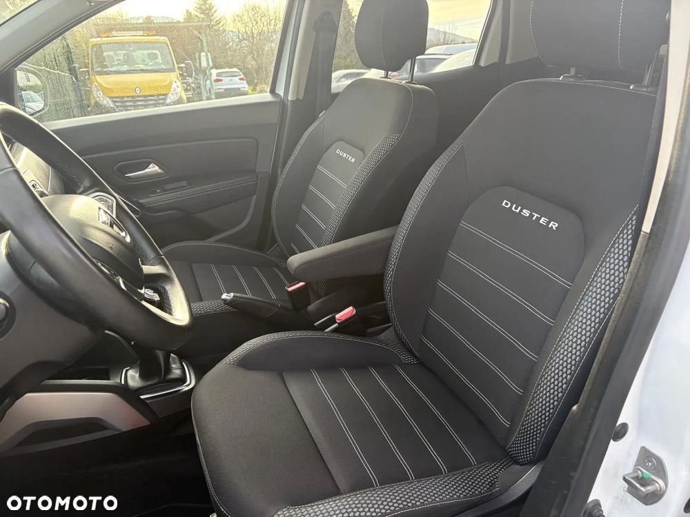 Dacia Duster 1.2 TCe Celebration S&S EU6 - 22