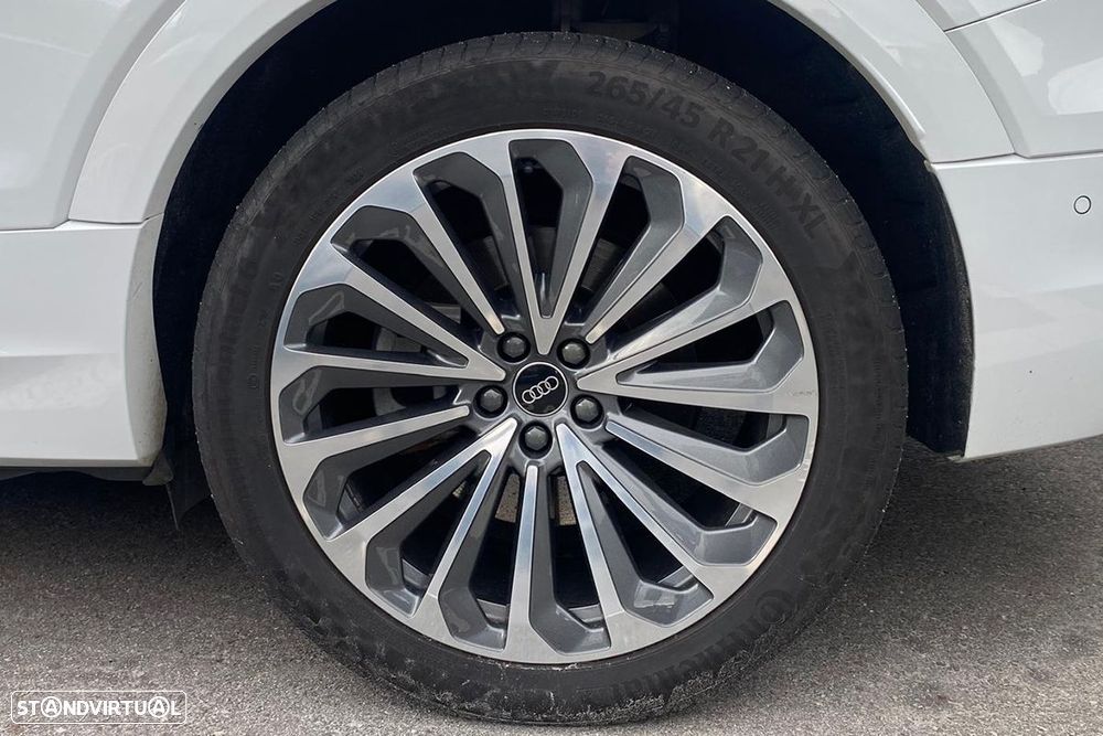 Audi Q8 e-Tron Sportback 50 quattro S line - 5