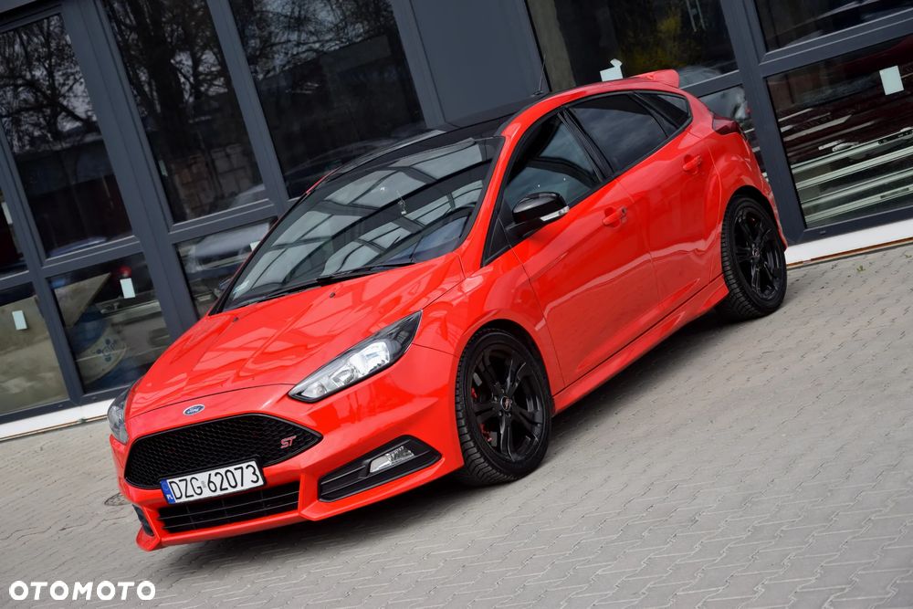 Ford Focus ST - 1