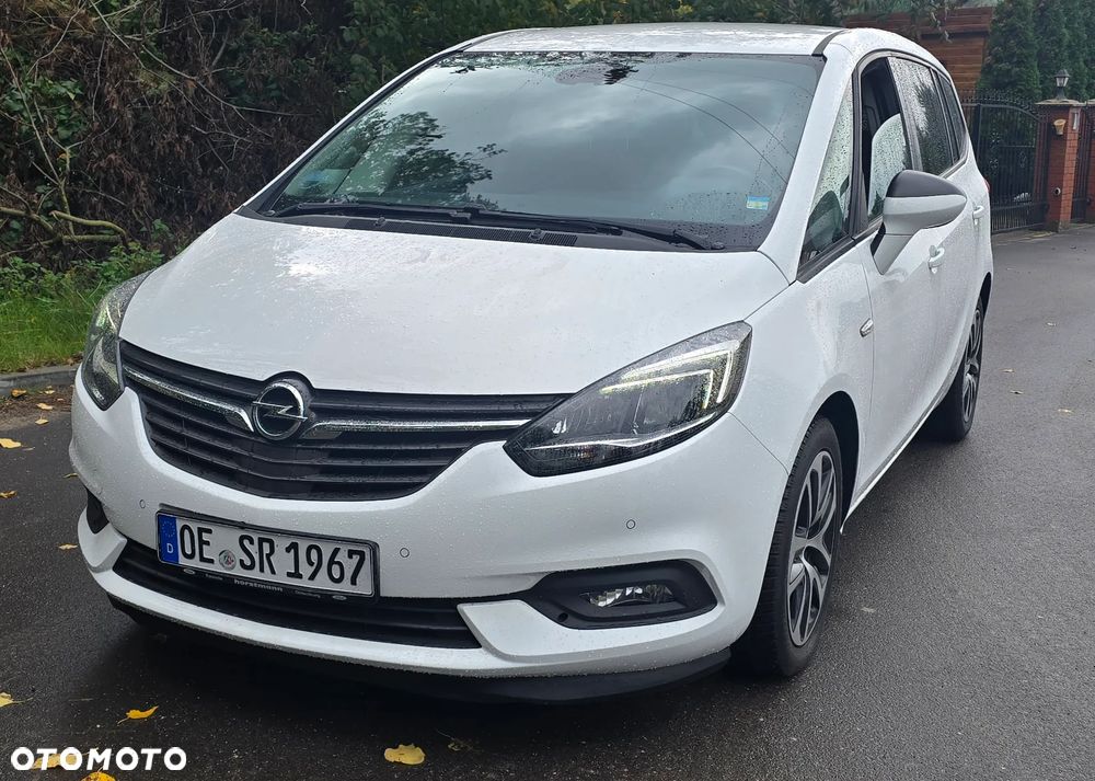 Opel Zafira - 2
