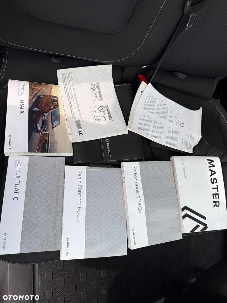 Renault trafić - 10