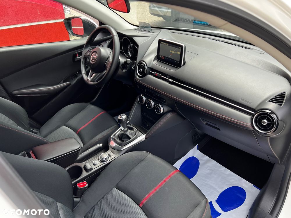 Mazda 2 SKYACTIV-G 115 i-ELOOP White Edition - 33