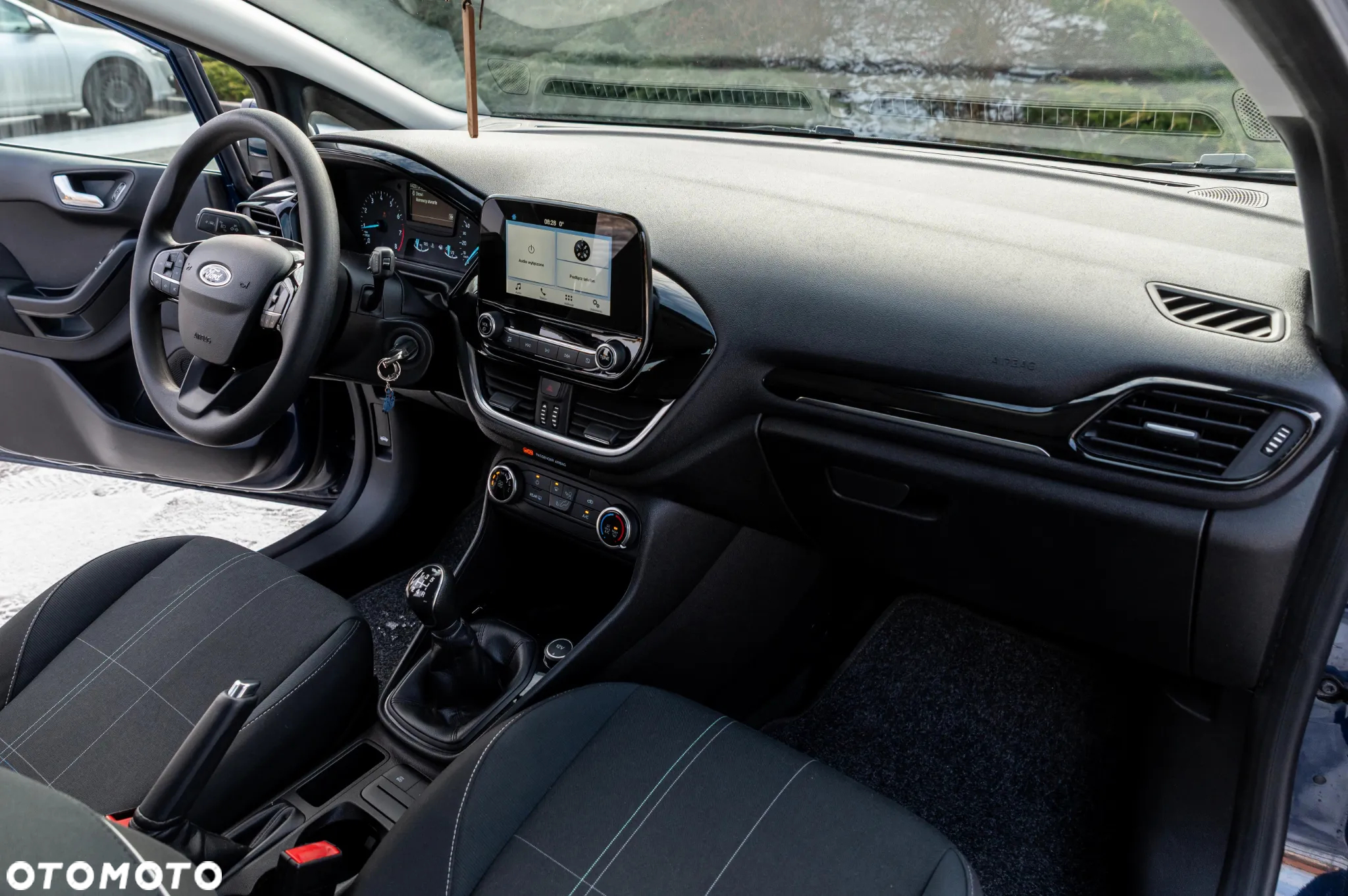 Ford Fiesta 1.1 Trend - 24