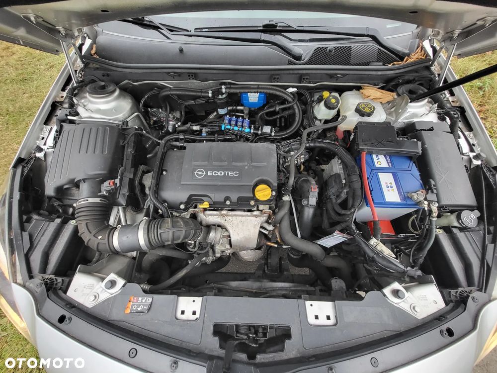 Opel Insignia 1.4 T Active S&S - 37