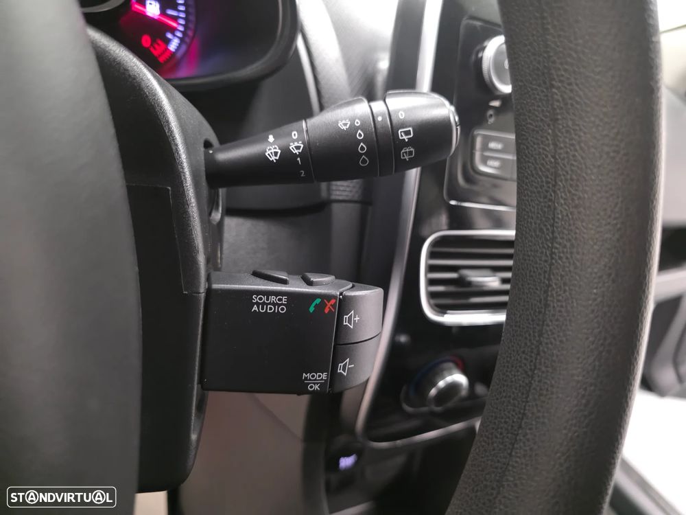 Renault Clio 1.5 dCi Zen - 48