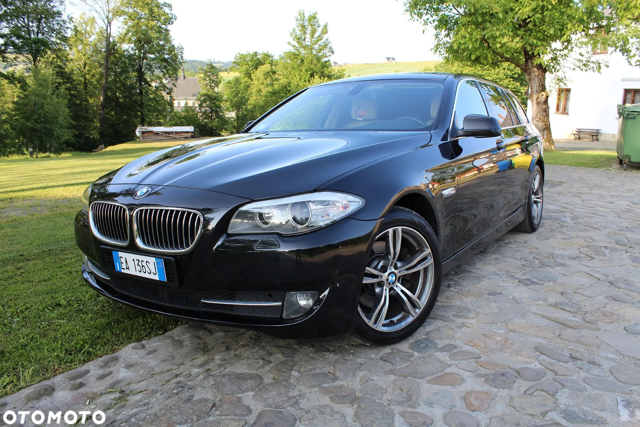 BMW Seria 5 520d Touring Modern Line - 1