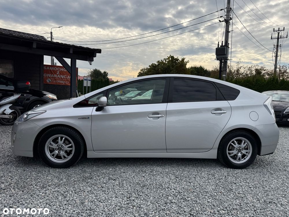 Toyota Prius - 23