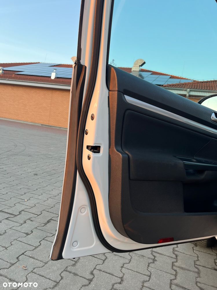 Volkswagen Golf 1.6 TDI BlueMot Trendline - 29