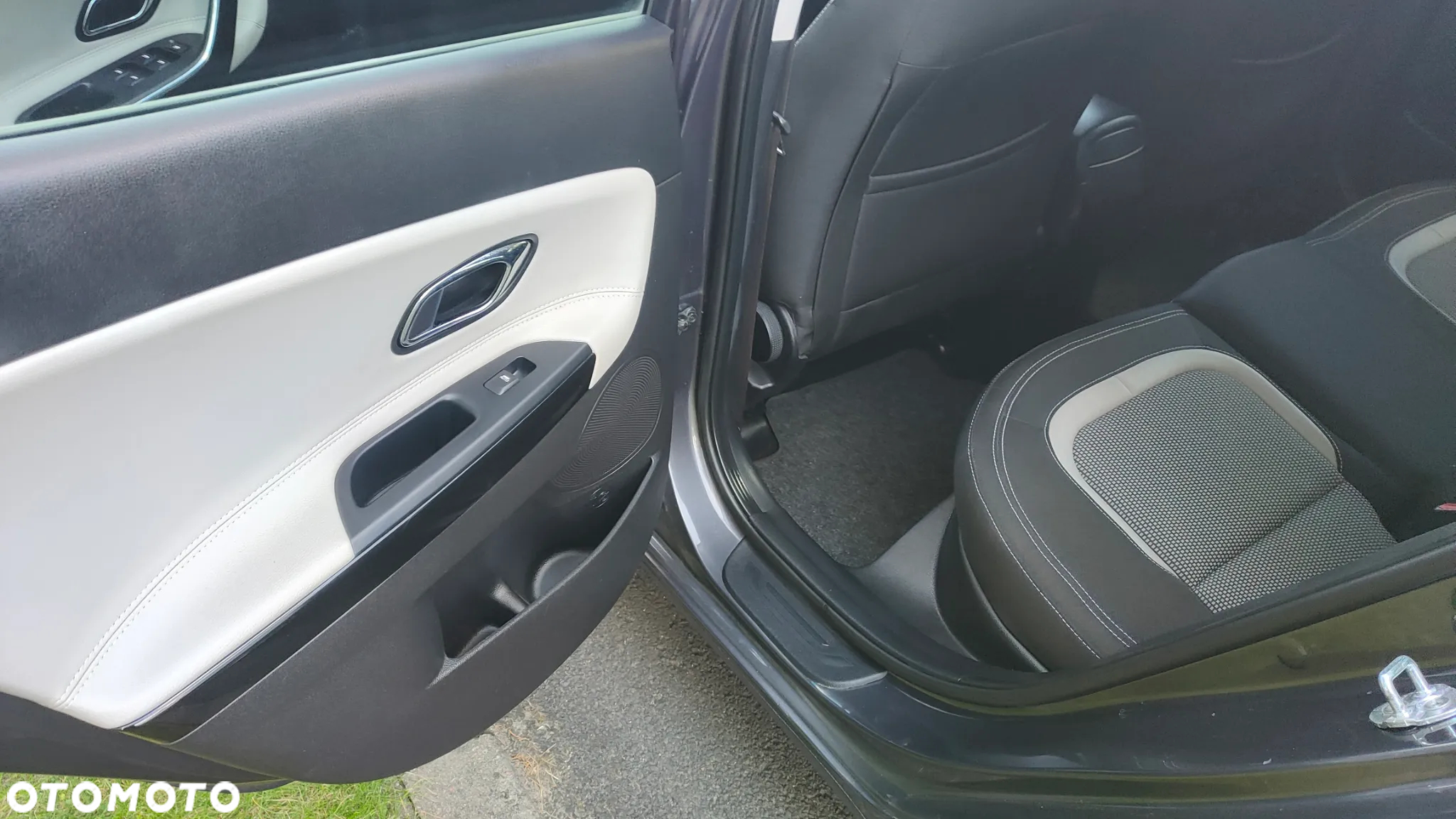 Kia Ceed 1.4 CVVT - 15