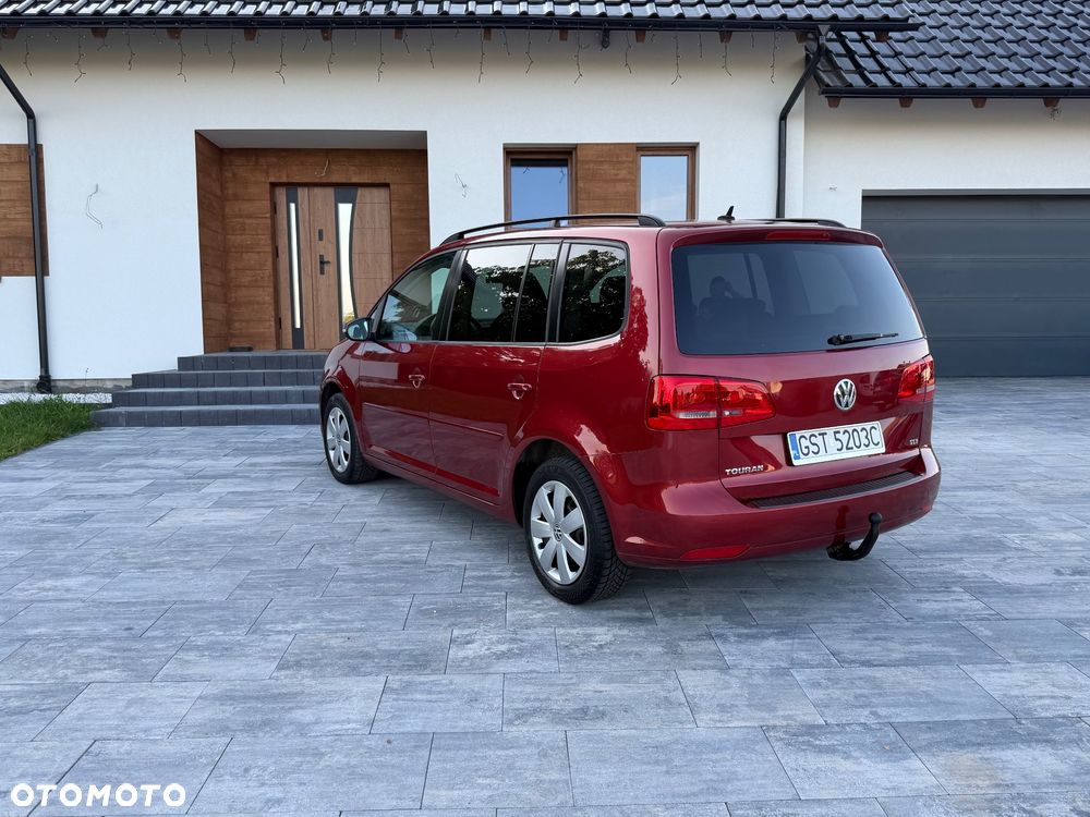 Volkswagen Touran 1.6 TDI DPF BlueMot Comfortline - 4