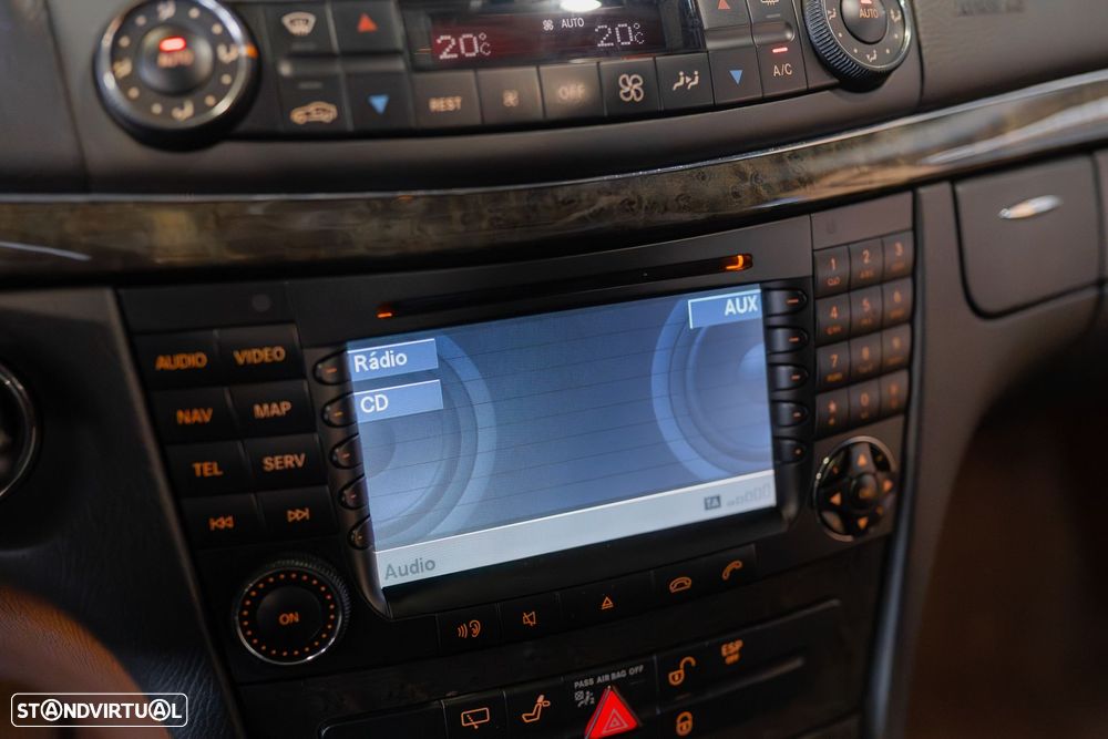 Mercedes-Benz E 320 CDi Avantgarde - 41