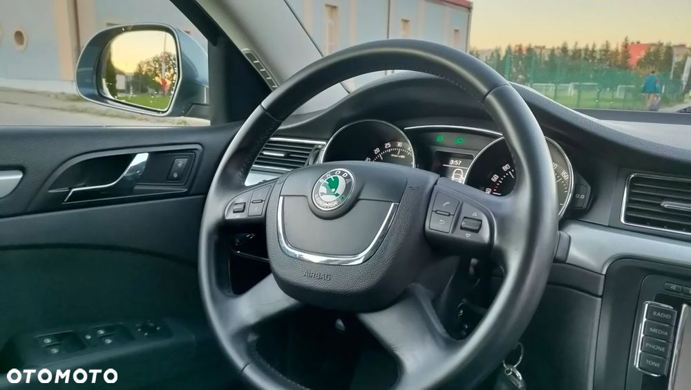 Skoda Superb 1,9 TDI Comfort - 8