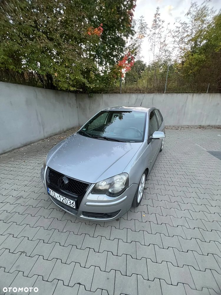 Volkswagen Polo 1.8T GTI - 16