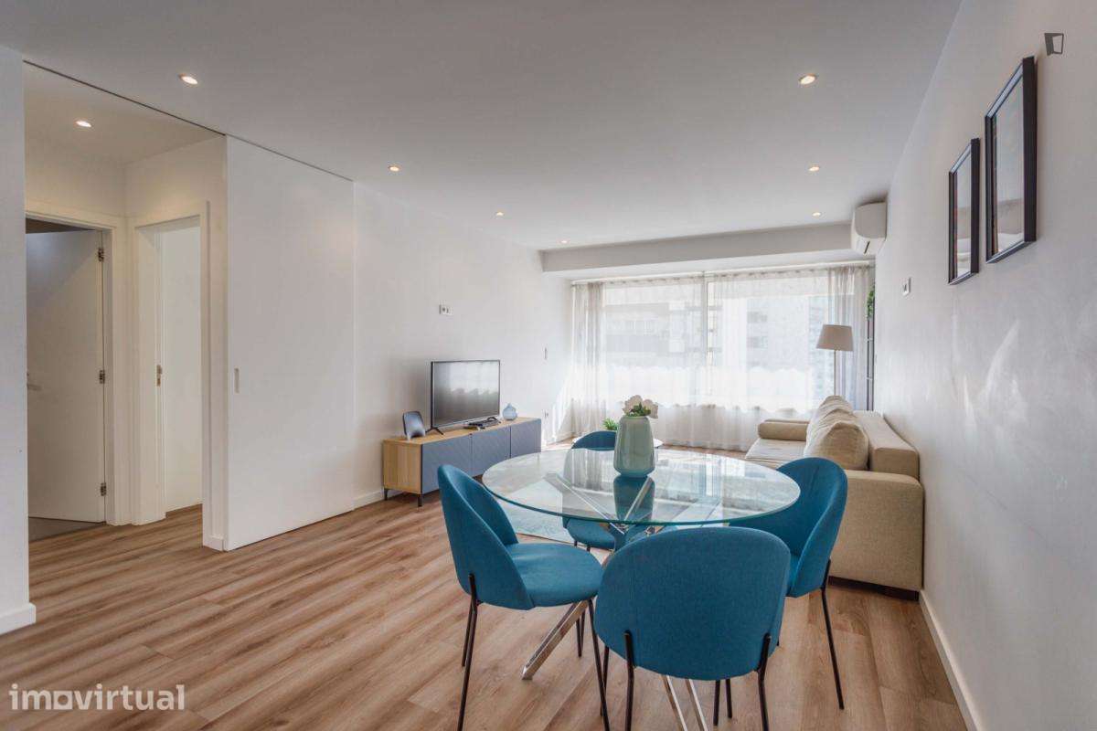 Apartamento com 1 quartos - localizado em Sete Rios Lisbon - Grande imagem: 4/25