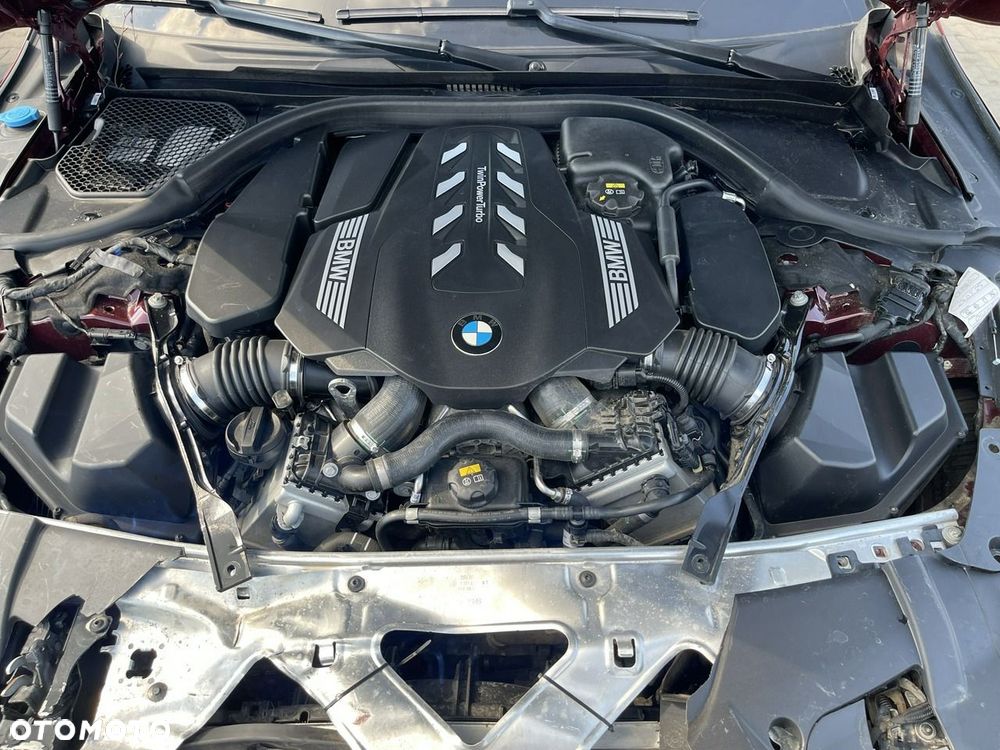 BMW Seria 7 750Li xDrive sport - 21