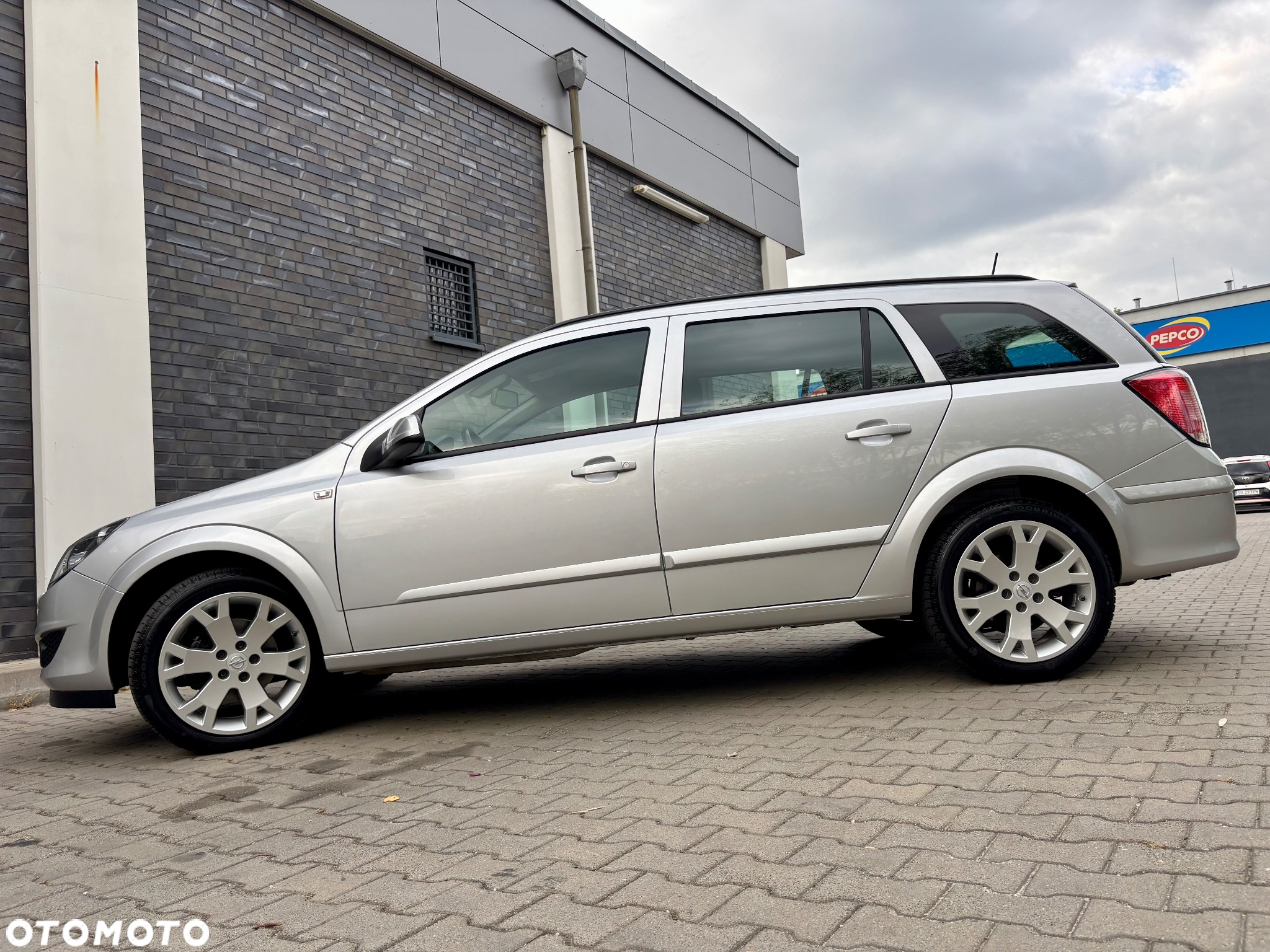 Opel Astra - 14