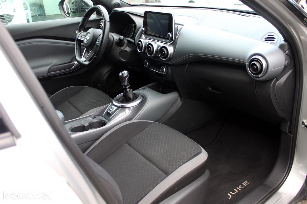 Nissan Juke 1.0 DIG-T N-Connecta NAV. - 24