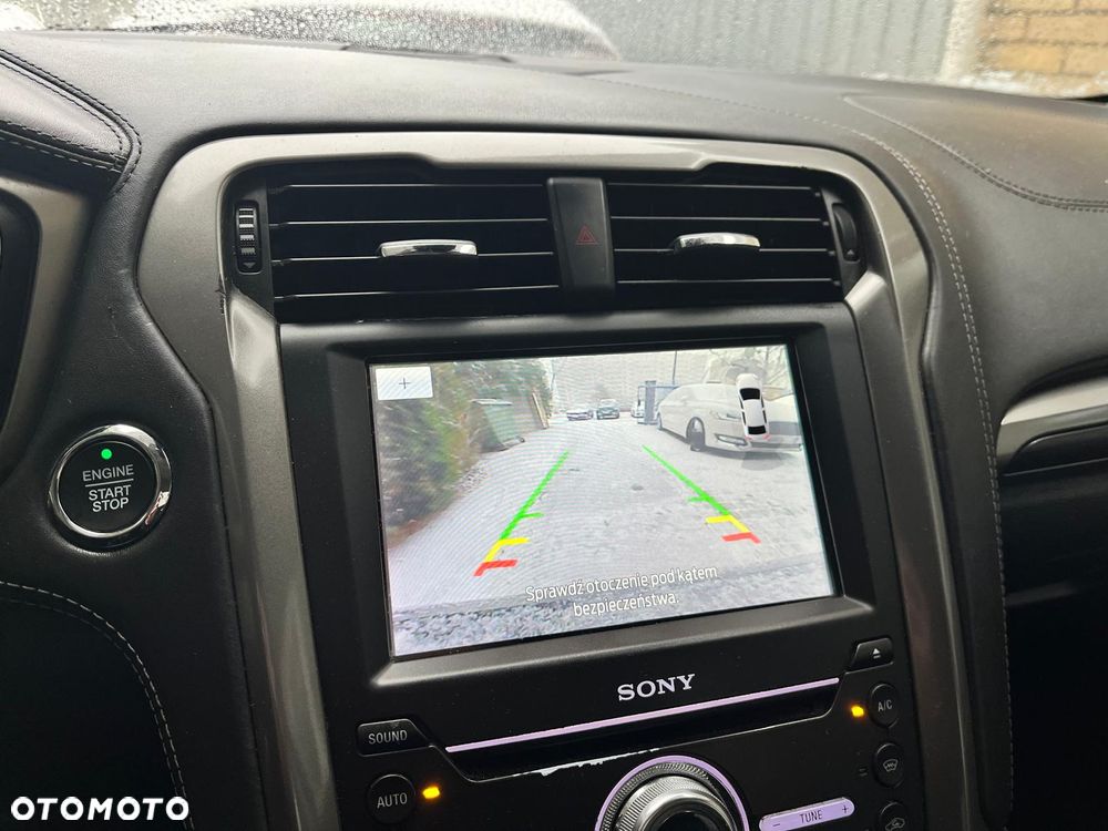 Ford Mondeo Vignale 2.0 Hybrid - 28