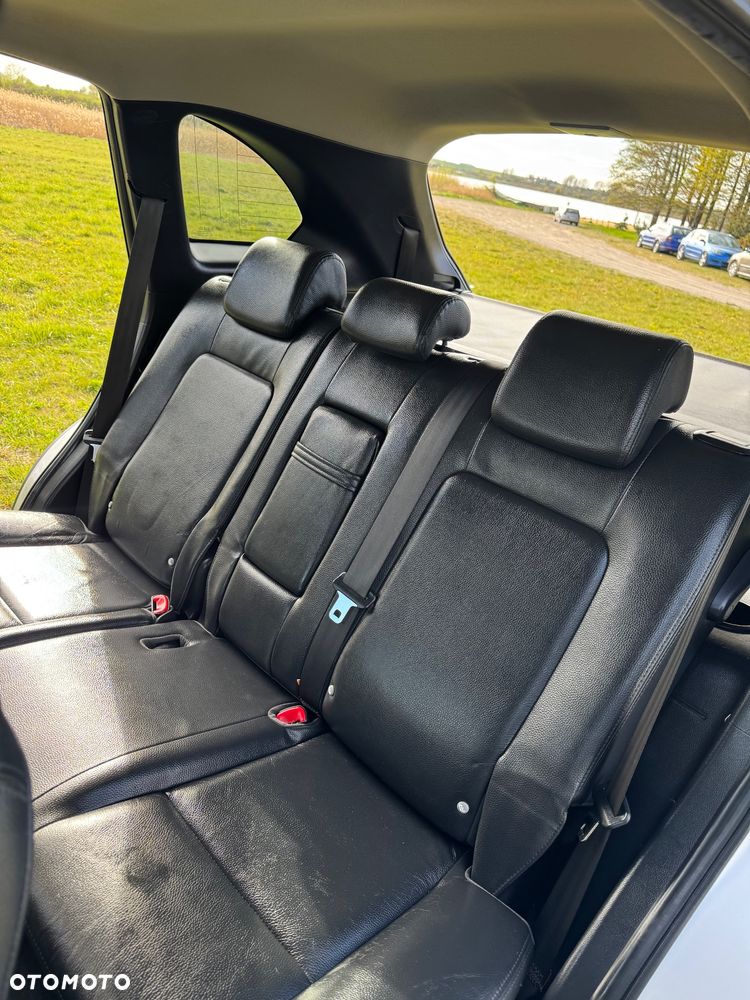 Chevrolet Captiva 2.0 d High - 18