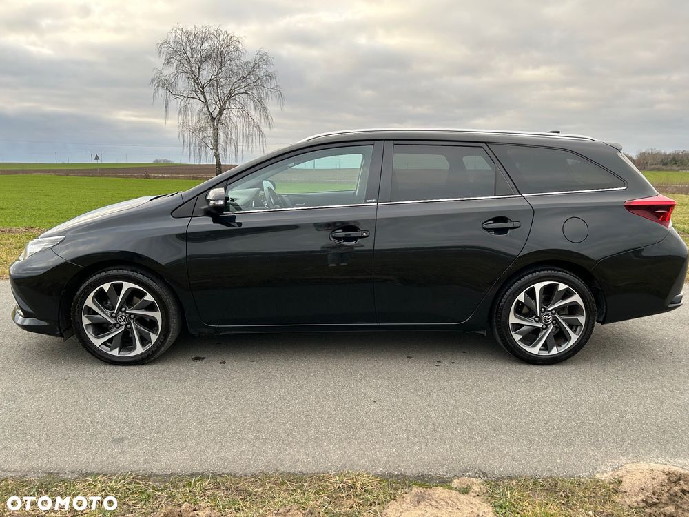 Toyota Auris 1.2 Turbo Edition S+ - 10