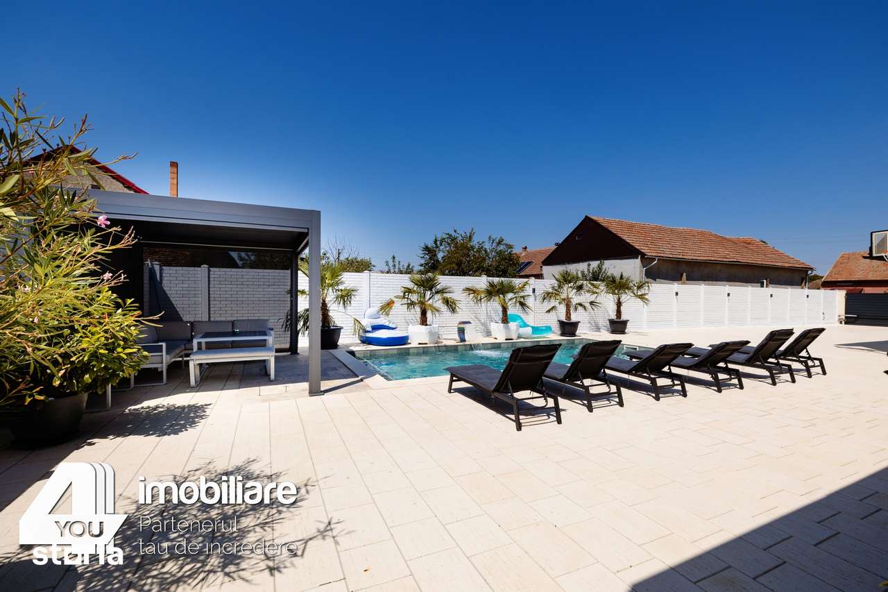 Vilă spectaculoasă cu piscină în Frumușeni-Arad, cu teren 758 mp - Imagine principală: 3/20