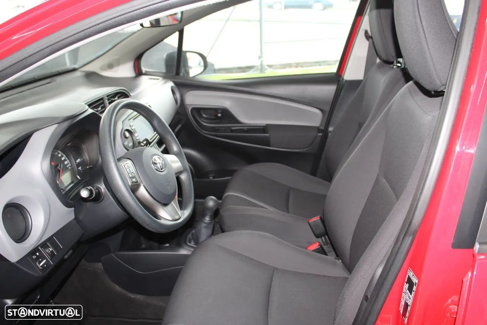 Toyota Yaris - 13