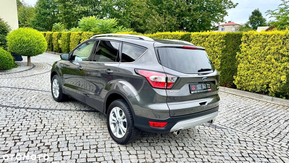 Ford Kuga - 18