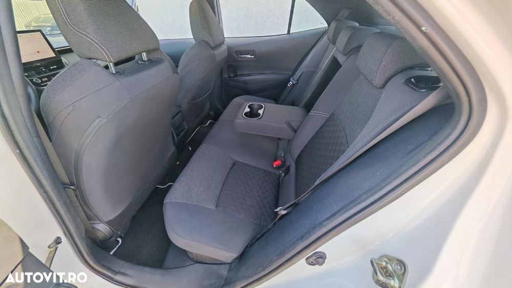 Toyota Corolla 1.8 HSD Dynamic - 14