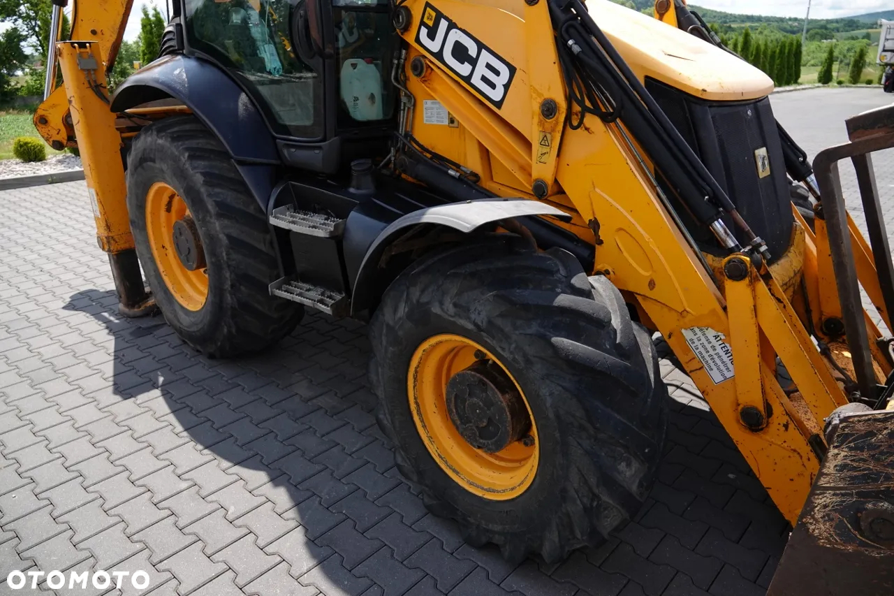 JCB 3CXCAEC / KOPARKO-ŁADOWARKA  / JOYSTICK / 2011 R - 23