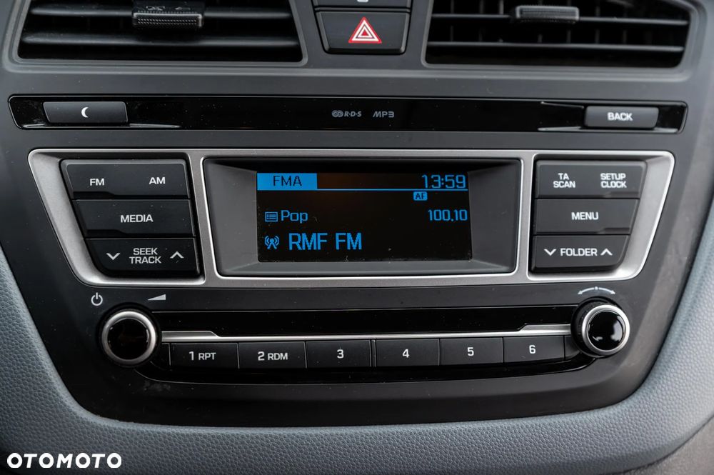 Hyundai i20 1.2 Select - 30