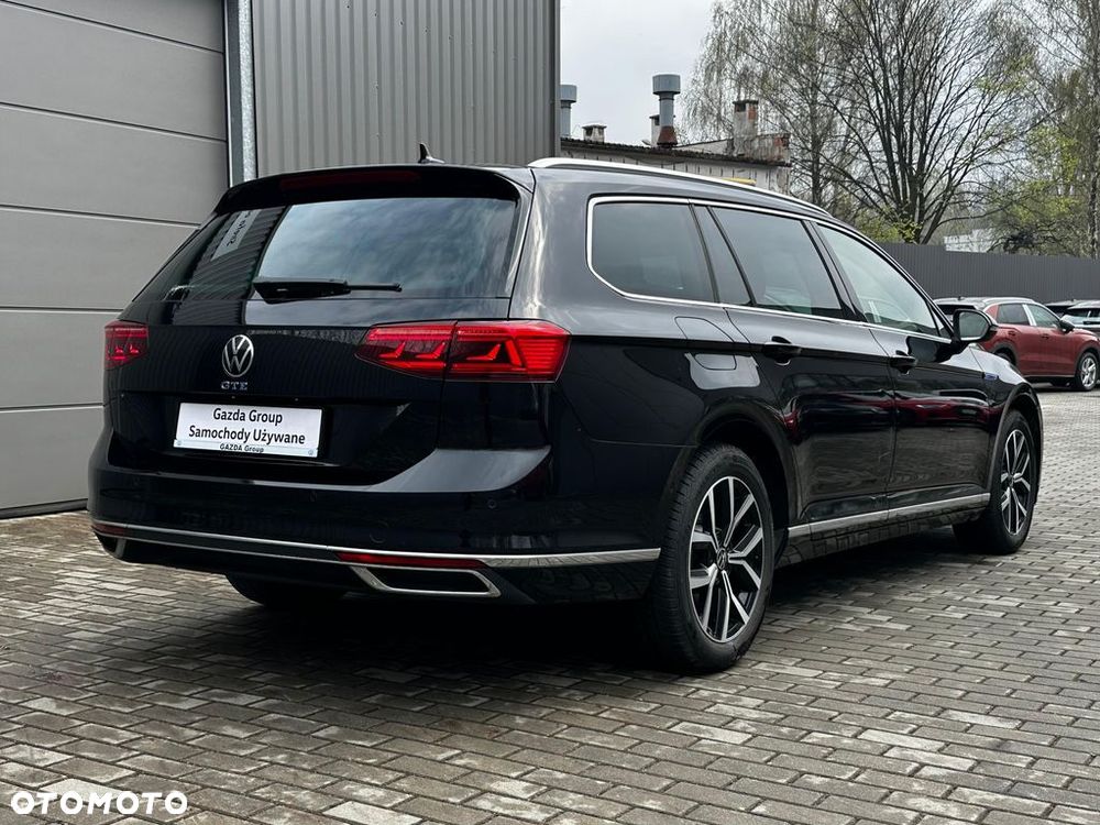 Volkswagen Passat - 7