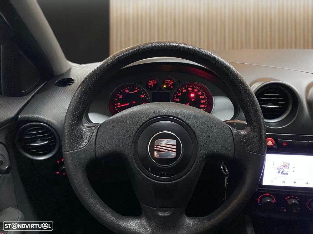 SEAT Ibiza 1.2 12V Signo - 10