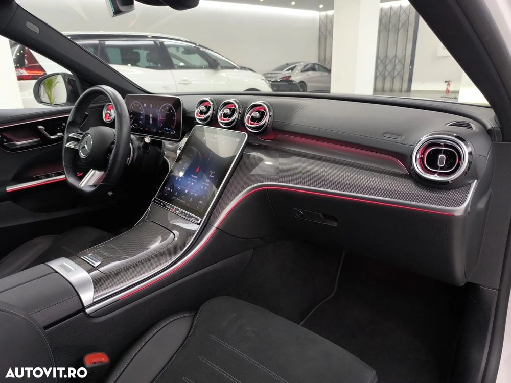 Mercedes-Benz C - 8