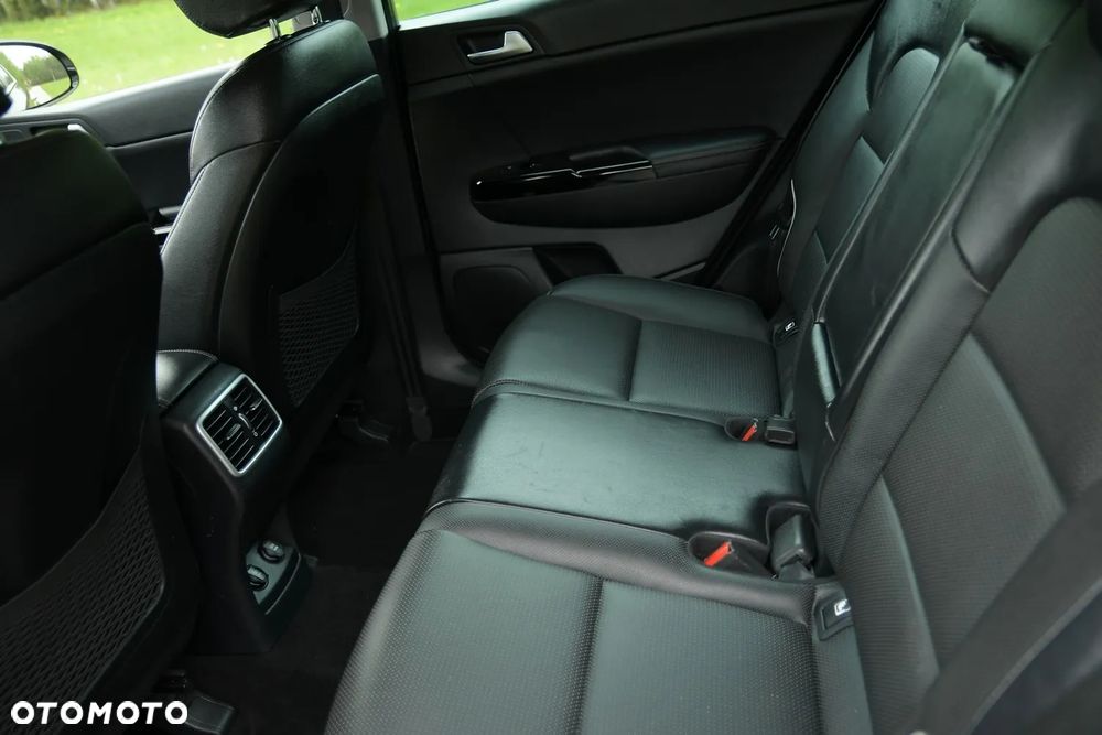 Kia Sportage 1.6 GDI 2WD DREAM-TEAM EDITION - 24