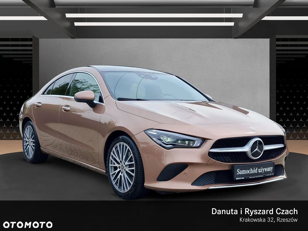 Mercedes-Benz CLA 200 Progressive 7G-DCT - 7
